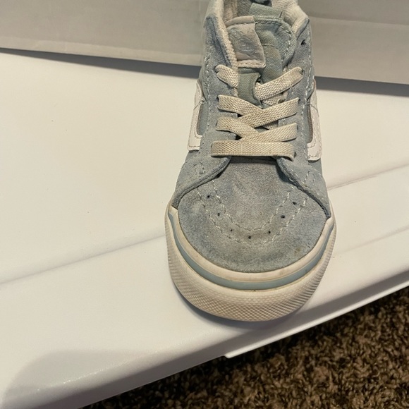 Rainbow vans Size 6 - Picture 2 of 3